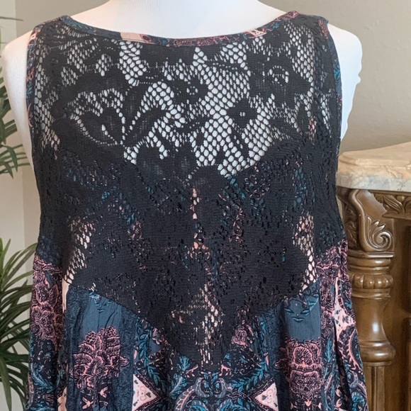 NWT Small Oversized Free People Count Me In Trapeze Tunic Top Black S Boho Lace - Picture 7 of 14